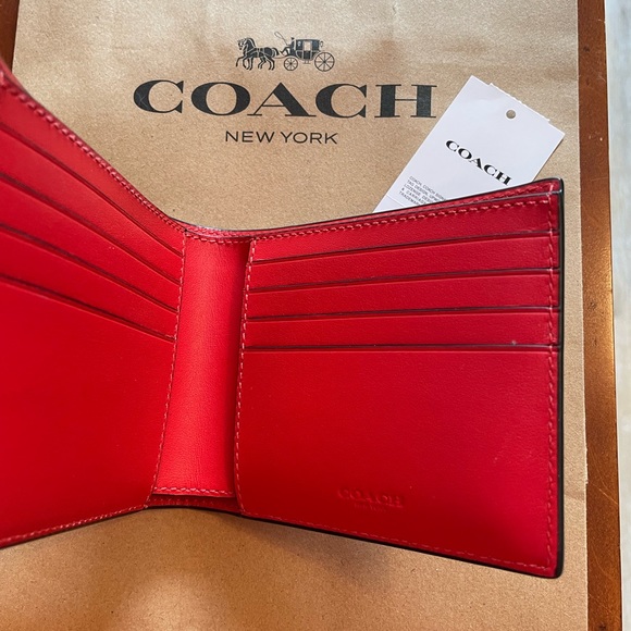 Coach wallet - Picture 2 of 3